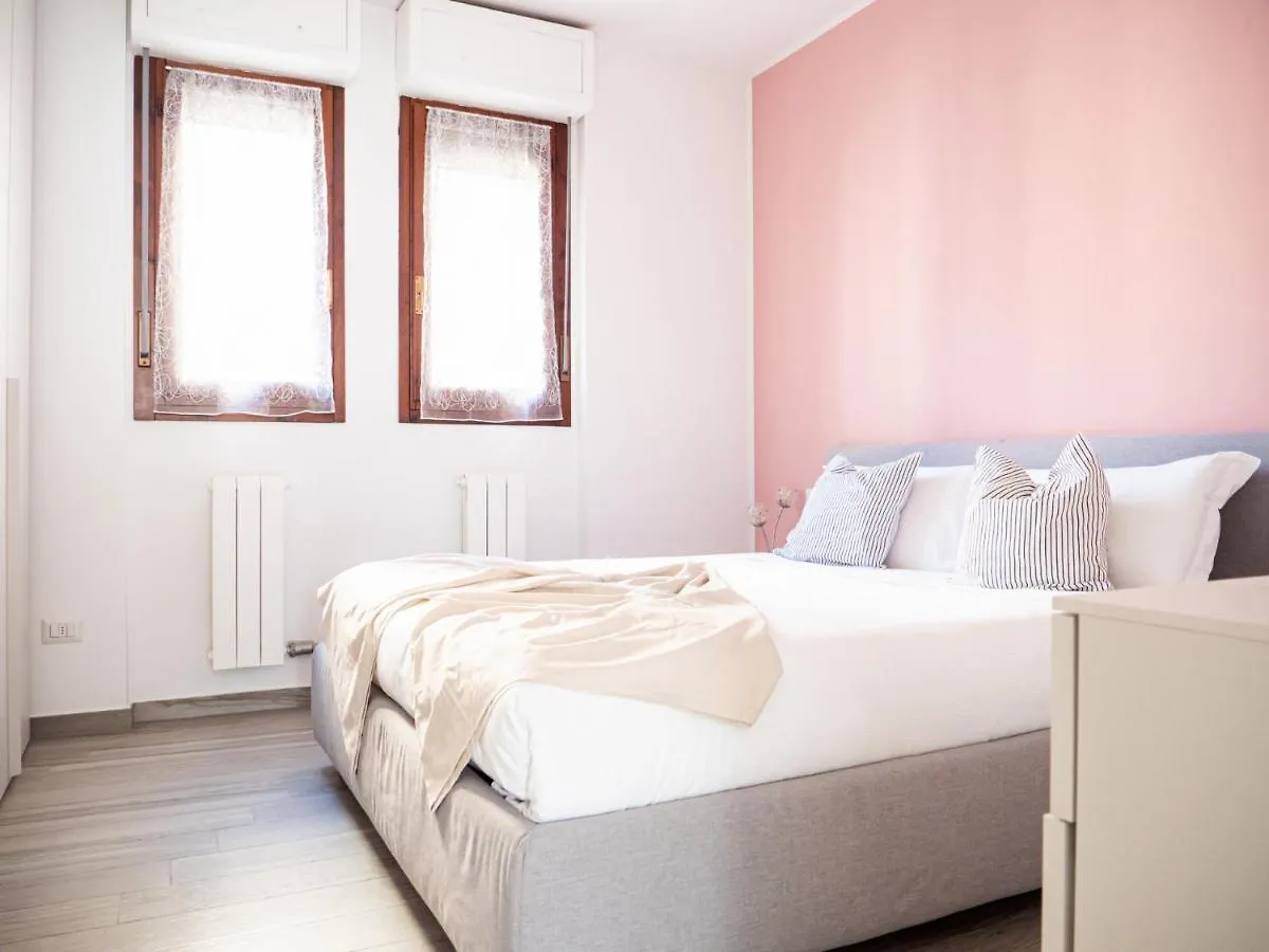 The Best Rent - Apartment Near Arco Della Pace Milan